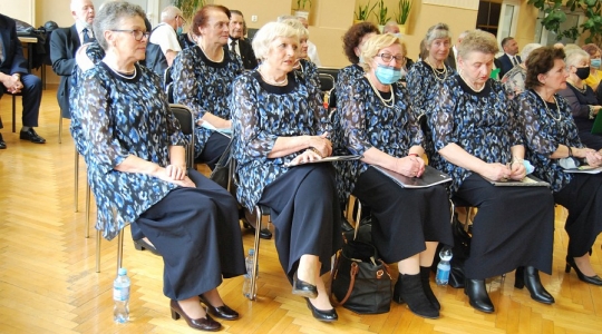 Zdjęcie 8 - Droga do świętości - spotkanie poświęcone św. Janowi Pawłowi II