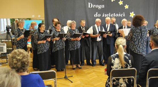 Zdjęcie 18 - Droga do świętości - spotkanie poświęcone św. Janowi Pawłowi II