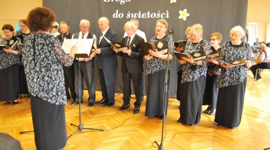 Zdjęcie 22 - Droga do świętości - spotkanie poświęcone św. Janowi Pawłowi II