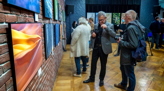 Zdjęcie 10 - Wernisaż fotograficzny "Piękno przyrody w obiektywie lubelskich fotografów"