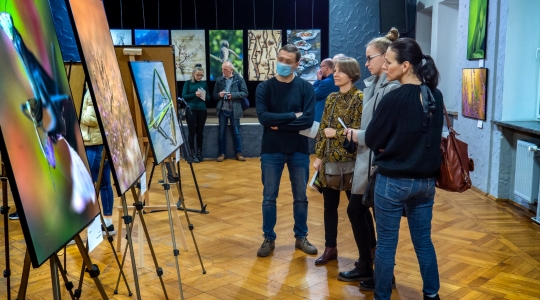 Zdjęcie 12 - Wernisaż fotograficzny "Piękno przyrody w obiektywie lubelskich fotografów"
