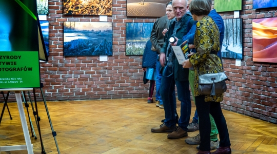 Zdjęcie 14 - Wernisaż fotograficzny "Piękno przyrody w obiektywie lubelskich fotografów"