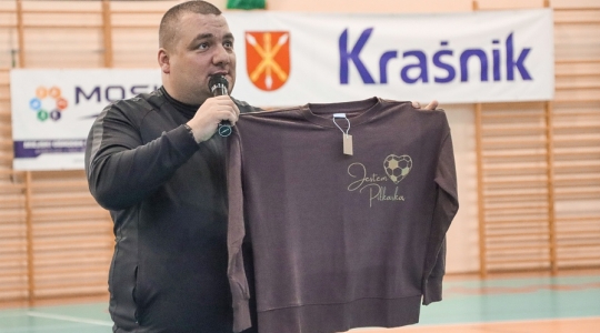Zdjęcie 28 - III Charytatywny Turniej Piłki Nożnej Kobiet