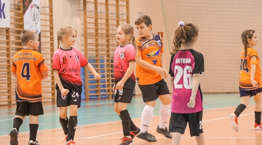 Zdjęcie 44 - III Charytatywny Turniej Piłki Nożnej Kobiet