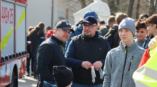 Zdjęcie 8 - Wielkie Sprzątanie Lasu