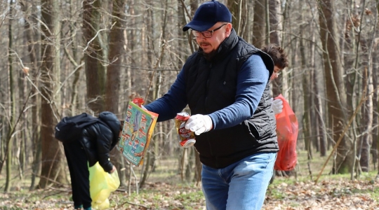 Zdjęcie 42 - Wielkie Sprzątanie Lasu