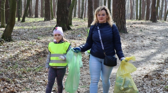 Zdjęcie 46 - Wielkie Sprzątanie Lasu