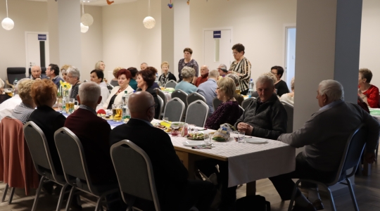 Zdjęcie 15 - Wielkanocne spotkania z klubami Seniora