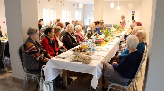 Zdjęcie 86 - Wielkanocne spotkania z klubami Seniora