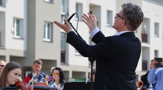 Zdjęcie 19 - Uroczyste obchody Święta Narodowego 3 Maja