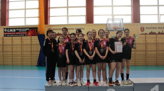 Zdjęcie 1 - Finałowe srebro koszykarek w Igrzyskach Dzieci