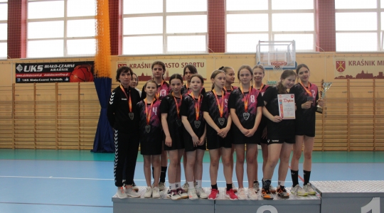 Zdjęcie 4 - Finałowe srebro koszykarek w Igrzyskach Dzieci