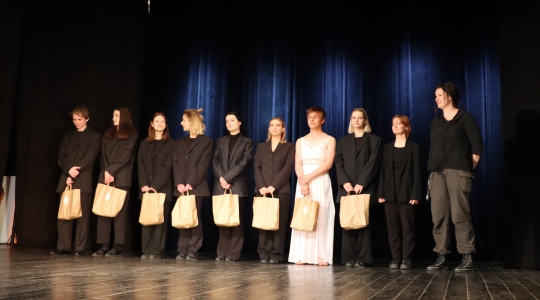 Zdjęcie 5 - Wojewódzki Przegląd Teatrów Dziecięcych i Młodzieżowych