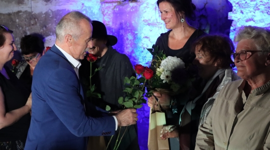 Zdjęcie 6 - Premiera spektaklu "Sztetl Kraśnik" teatru NOTOCO Senior