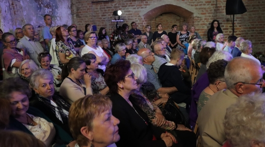 Zdjęcie 87 - Premiera spektaklu "Sztetl Kraśnik" teatru NOTOCO Senior