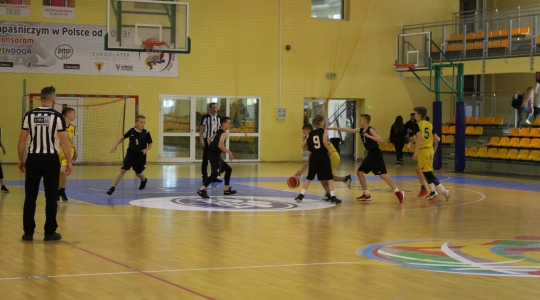 Zdjęcie 2 - UKS Biało-Czarni Kraśnik na 8. Radom Basket Cup 2019