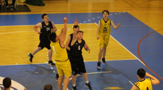 Zdjęcie 3 - UKS Biało-Czarni Kraśnik na 8. Radom Basket Cup 2019
