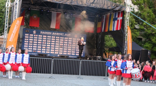 Zdjęcie 7 - UKS Biało-Czarni Kraśnik na 8. Radom Basket Cup 2019