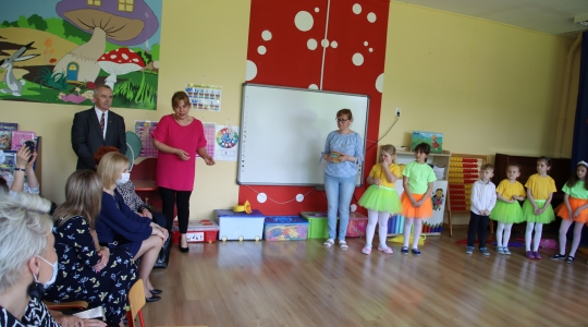 Zdjęcie 66 - Dzień Mamy w Przedszkolu Miejskim nr 4 oraz Szkole Muzycznej I Stopnia