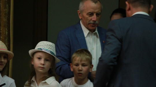 Zdjęcie 95 - Dzień Mamy w Przedszkolu Miejskim nr 4 oraz Szkole Muzycznej I Stopnia