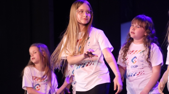 Zdjęcie 119 - "Najpiękniejsze słowo w językach świata" - koncert z okazji Dnia Matki