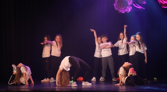 Zdjęcie 130 - "Najpiękniejsze słowo w językach świata" - koncert z okazji Dnia Matki