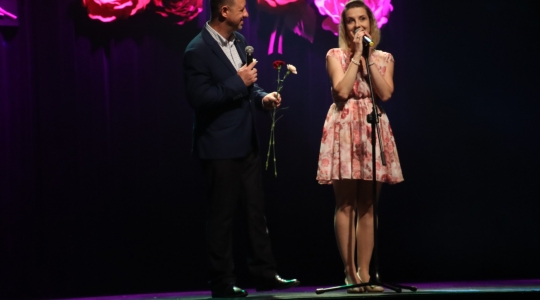 Zdjęcie 153 - "Najpiękniejsze słowo w językach świata" - koncert z okazji Dnia Matki