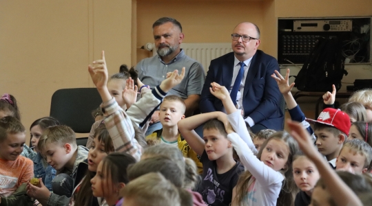 Zdjęcie 38 - Pierwsze miodobranie z miejskiej pasieki