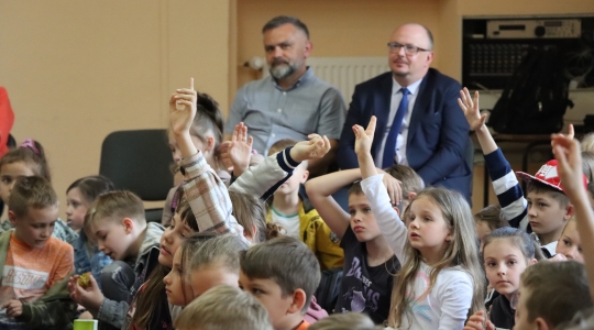 Zdjęcie 39 - Pierwsze miodobranie z miejskiej pasieki