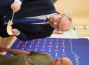 Zdjęcie 47 - Pierwsze miodobranie z miejskiej pasieki