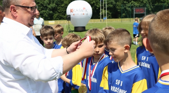 Zdjęcie 16 - Turniej o Puchar Burmistrza Miasta Kraśnik chłopców z klas III i młodszych