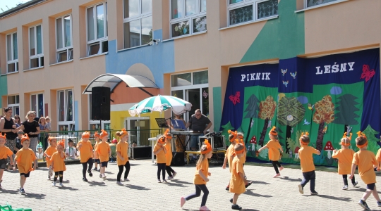 Zdjęcie 14 - Rodzinny Piknik Leśny w SP2