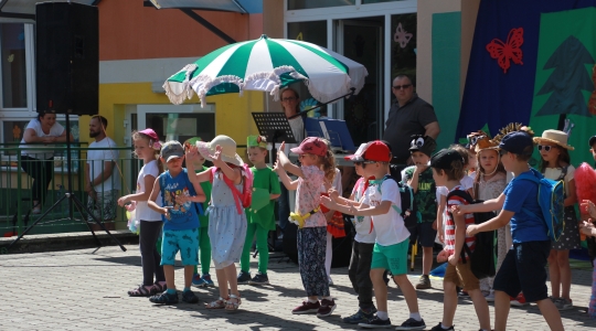 Zdjęcie 33 - Rodzinny Piknik Leśny w SP2