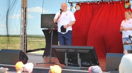 Zdjęcie 1 - Rodzinny Piknik Europejski nad zalewem Kraśnickim