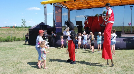 Zdjęcie 38 - Rodzinny Piknik Europejski nad zalewem Kraśnickim