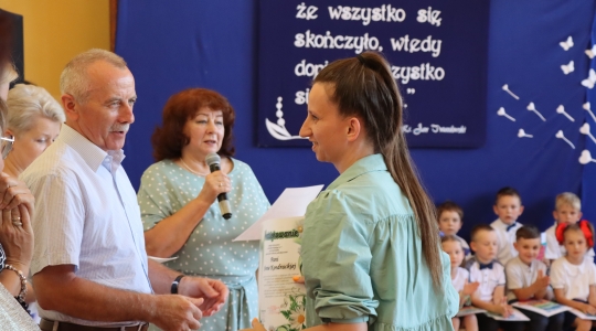 Zdjęcie 124 - Pożegnanie absolwentów Przedszkola Miejskiego nr 7