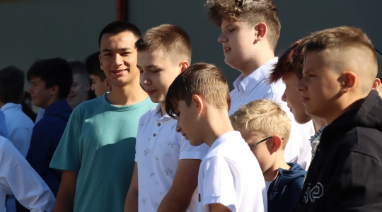 Zdjęcie 10 - Rozpoczęcie roku szkolnego 2022/2023 w miejskich szkołach podstawowych