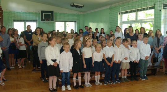 Zdjęcie 60 - Rozpoczęcie roku szkolnego 2022/2023 w miejskich szkołach podstawowych