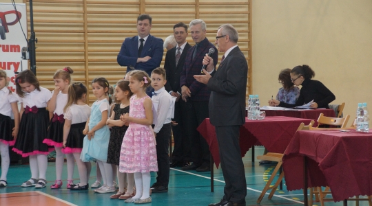 Zdjęcie 17 - Turniej Tańca Towarzyskiego dla par początkujących o Puchar Burmistrza Miasta Kraśnik