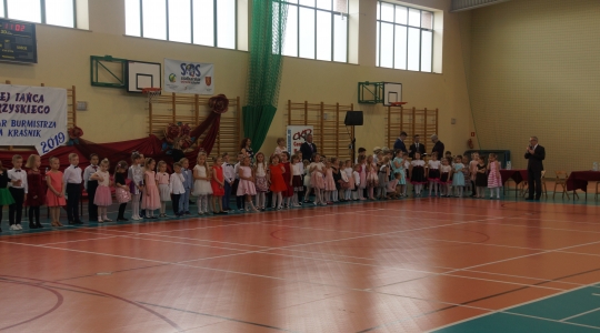 Zdjęcie 18 - Turniej Tańca Towarzyskiego dla par początkujących o Puchar Burmistrza Miasta Kraśnik