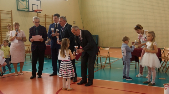 Zdjęcie 26 - Turniej Tańca Towarzyskiego dla par początkujących o Puchar Burmistrza Miasta Kraśnik