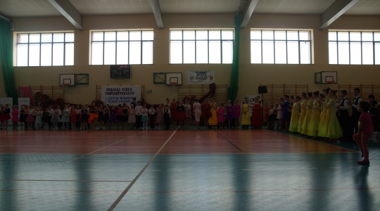 Zdjęcie 33 - Turniej Tańca Towarzyskiego dla par początkujących o Puchar Burmistrza Miasta Kraśnik