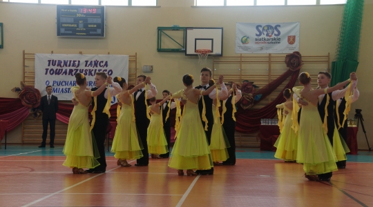 Zdjęcie 42 - Turniej Tańca Towarzyskiego dla par początkujących o Puchar Burmistrza Miasta Kraśnik