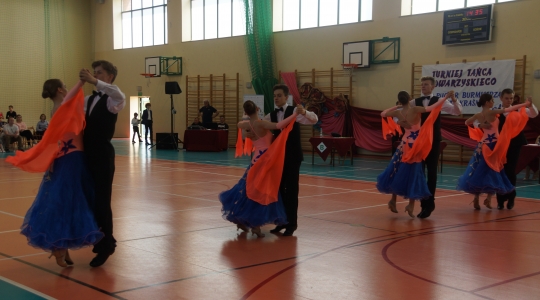 Zdjęcie 51 - Turniej Tańca Towarzyskiego dla par początkujących o Puchar Burmistrza Miasta Kraśnik