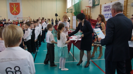 Zdjęcie 61 - Turniej Tańca Towarzyskiego dla par początkujących o Puchar Burmistrza Miasta Kraśnik