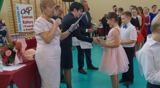 Zdjęcie 64 - Turniej Tańca Towarzyskiego dla par początkujących o Puchar Burmistrza Miasta Kraśnik