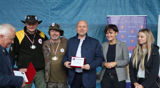 Zdjęcie 5 - IV Ogólnopolski Turniej Łuczniczy "Na Zamkowym Wzgórzu"