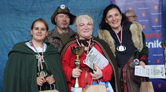 Zdjęcie 37 - IV Ogólnopolski Turniej Łuczniczy "Na Zamkowym Wzgórzu"