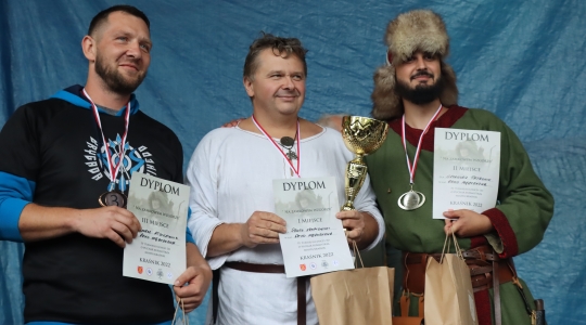 Zdjęcie 42 - IV Ogólnopolski Turniej Łuczniczy "Na Zamkowym Wzgórzu"