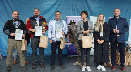 Zdjęcie 45 - IV Ogólnopolski Turniej Łuczniczy "Na Zamkowym Wzgórzu"
